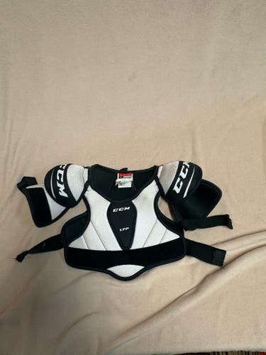 Small Youth CCM LTP Shoulder Pads (Used)