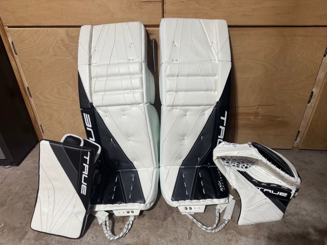 34+2" Custom True Catalyst Px5 Regular Goalie Full Set Pro Stock (Used)