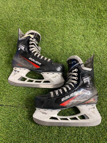 Bauer Vapor X3 Hockey Skates | Senior Size 7.5 (Regular)