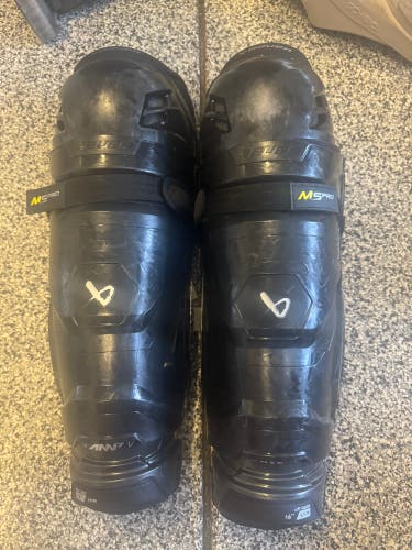 Senior Bauer Supreme M5 Pro 16" Shin Pads (Used)