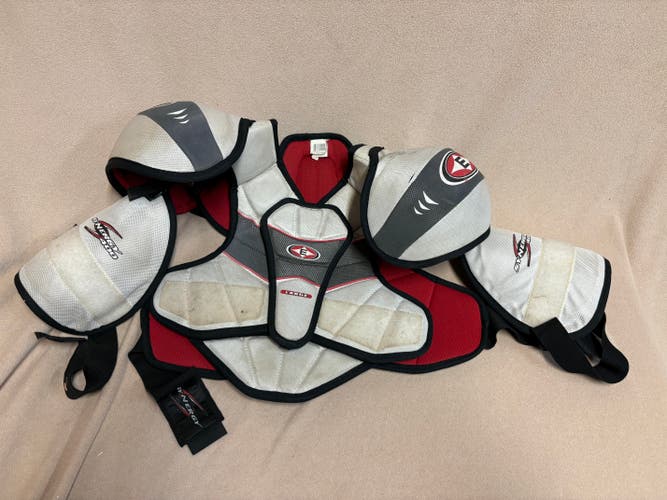 Men's Large Senior Easton Synergy 400 Shoulder Pads (Used)