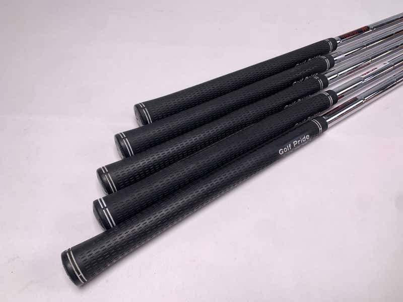 LEFTY TaylorMade RocketBladez Tour Iron Set 5-PW KBS Tour Regular