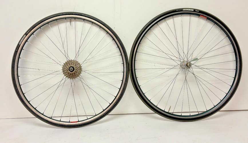 Vintage Araya 6-Speed 32-Spoke Aluminum 700C Wheelset Suntour Sprint Hubs Tires