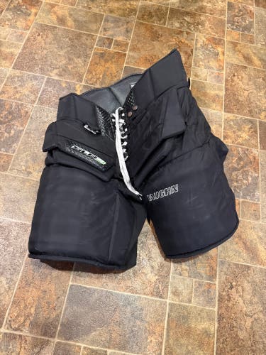 Senior XL Vaughn SLR4 Pro Carbon Hockey Goalie Pants (Used)