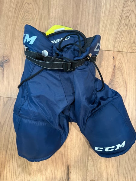 Junior Small CCM Tacks 9550 Hockey Pants (Used)