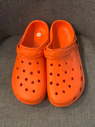 Foam Slip-On Summer Clogs Men’s Size 13 Orange Brand New