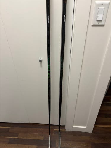 Senior Warrior Covert QR6 Pro Left Hand Hockey Stick 85 Flex Pro Stock (New)