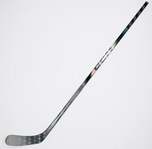 New Custom Black CCM Ribcor Trigger 10 Pro-RH-70 Flex-P90T-Grip W/ Bubble Texture