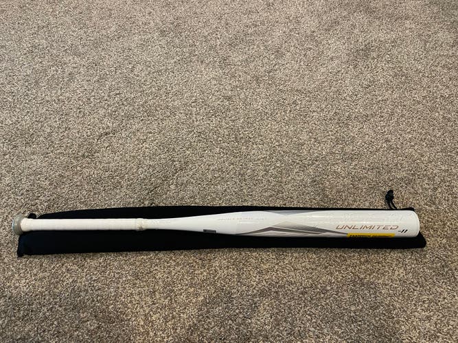 2023 Easton Ghost Unlimited Composite Bat (-11) 22 oz 33" (New)