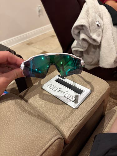 Unisex Oakley Sunglasses (Used)