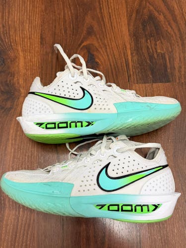 White Unisex Size M 7.0 (W 8.0) Adult Nike Zoom G.T. Cut Shoes (Used)
