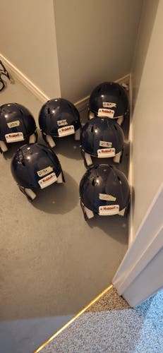 1 bundle 6 navy blue speeds Adult Medium Helmets(Used)