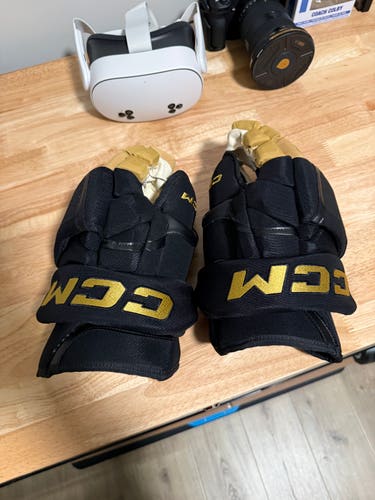 Black and Gold CCM HG12 Gloves | Vegas Knights | 14"