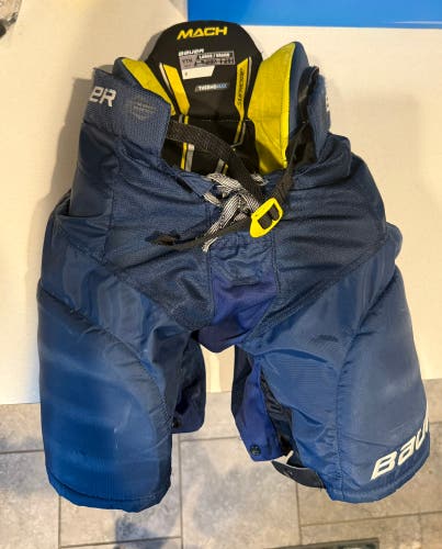 Youth Large Bauer Supreme Mach Hockey Pants (Used)
