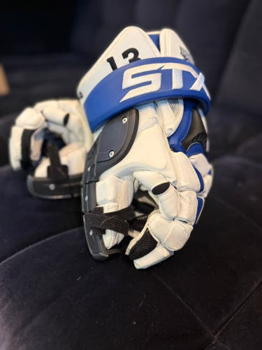 Like New STX Cell II Lacrosse GOALIE Gloves (Used)