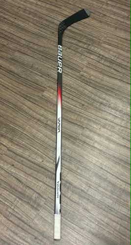 Bauer Vapor League Pro Stock Hockey Stick Right Hand P92 Curve / 87 Flex
