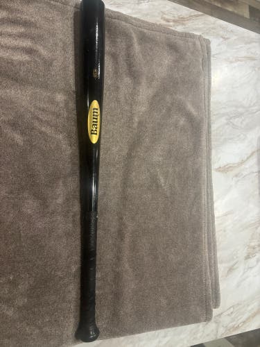 2025 Baum Gold Stock Wood Composite BBCOR Certified Bat (-3) 28 oz 31" (Used)