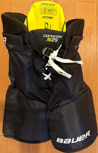 Senior Medium Bauer Supreme S29 Hockey Pants (Used)
