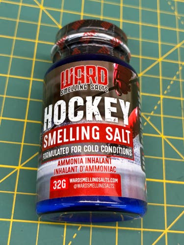 Ward Hockey Smelling Salts 32G (1) bottle made in Canada