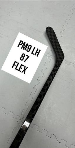Senior(1x)Left PM9 87 Flex ProBlackStock™ Unbranded Blackouts Pro Stock Nexus Hockey Sticks