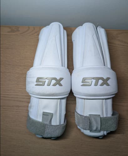 Large Adult STX Stallion 1k Arm Pads (Used)