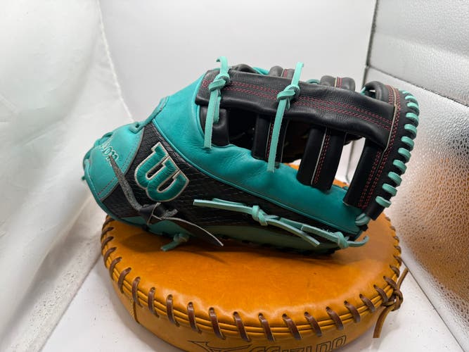 Wilson 2025 Spring A2K 1679CF Black/Teal 12.5" (Lightly Used)