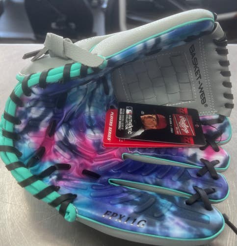 New Rawlings Glow 11inch 11497-RAWGLOW11