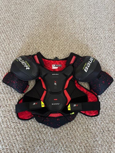 Large Senior Bauer Vapor 3X Shoulder Pads (Used)