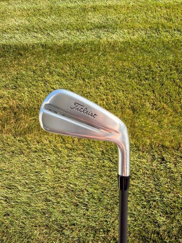 Titleist 2025 U505 Utility 4-Iron HZRDUS 80g Stiff Flex 38.75" MINT