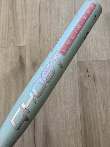 2025 Easton Ghost Unlimited Composite Bat -10, 32/22
