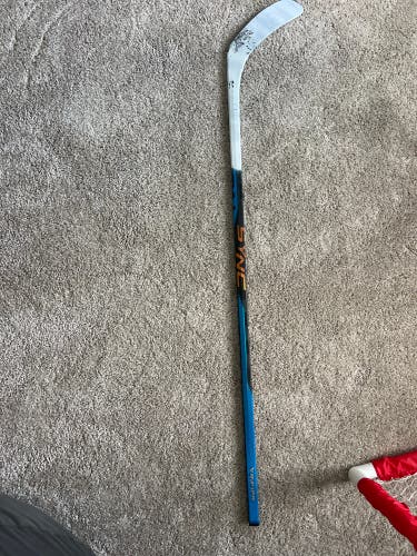 Junior Bauer Nexus Sync Left Hand Hockey Stick P28 50 Flex White Spray painted blade (Used)