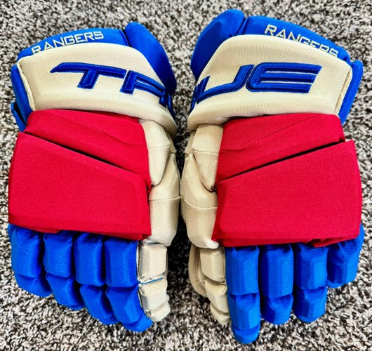 True Catalyst 9x Pro Gloves 13.5" Pro Stock (New)