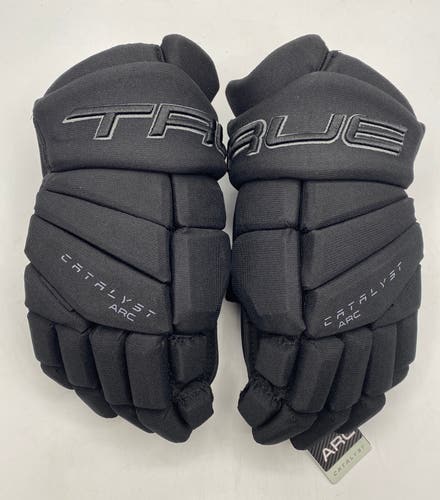 NEW True Catalyst Arc Gloves, Blackout 13"