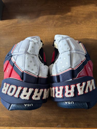 Warrior VIP Team USA VIP Gloves (New)