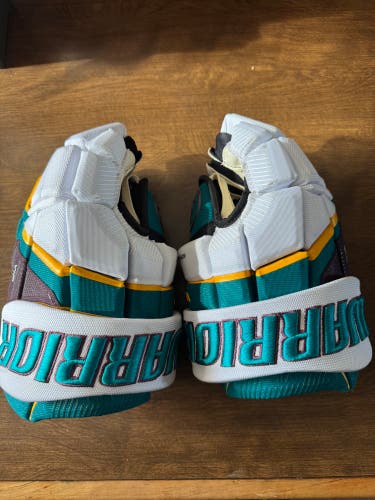 Warrior VIP Gloves 13" (New)