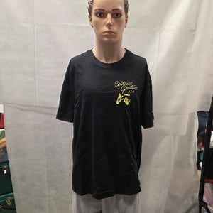 NWT Lebron James Witness Greatness 40k Nike Shirt L NBA