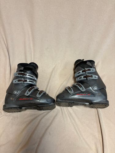 Mondo 25 & 25.5 Unisex Nordica BZX w Ski Boots (Used)