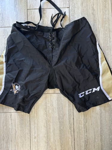 Black XL CCM PP10 Pant Shell (Used)