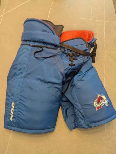 Men's Senior Medium CCM HP45 Hockey Pants Pro Stock (Used) - Colorado Avalanche