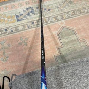 Junior Bauer Vapor Hyperlite 2 Left Hand Hockey Stick P90TM 55 Flex (New)