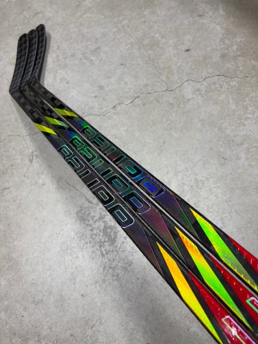 3 PACK 65 Flex P88 Senior Bauer Tracer Right Hand Hockey Stick Pro Stock NHL (New)
