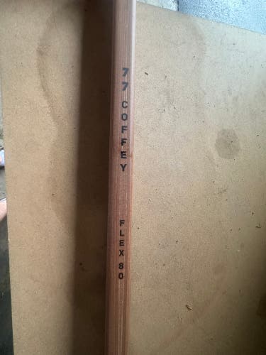 Senior Sher-Wood T90 Right Handed Hockey Stick Mid Pattern 80 Flex (New)
