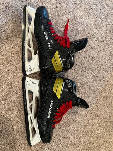 Bauer Supreme Ultrasonic Hockey Goalie Skates Regular Width 8 (Used)