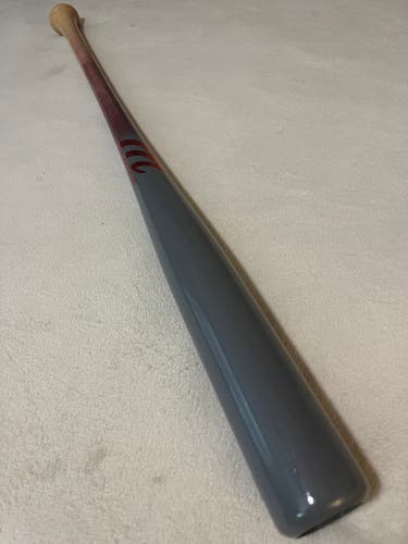 Marucci 34”/33oz Pro Cut Maple Wood Baseball Bat Blem Gray Natural