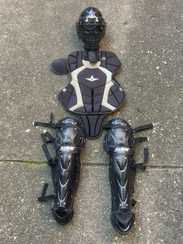 All Star Catcher's Set Ages 12-16 (Used)