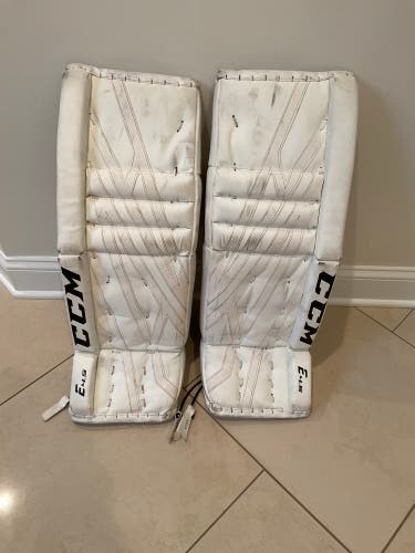 28" CCM Extreme Flex E4.5 Goalie Leg Pads (Used)