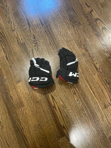 CCM Next Gloves 13" (Used)