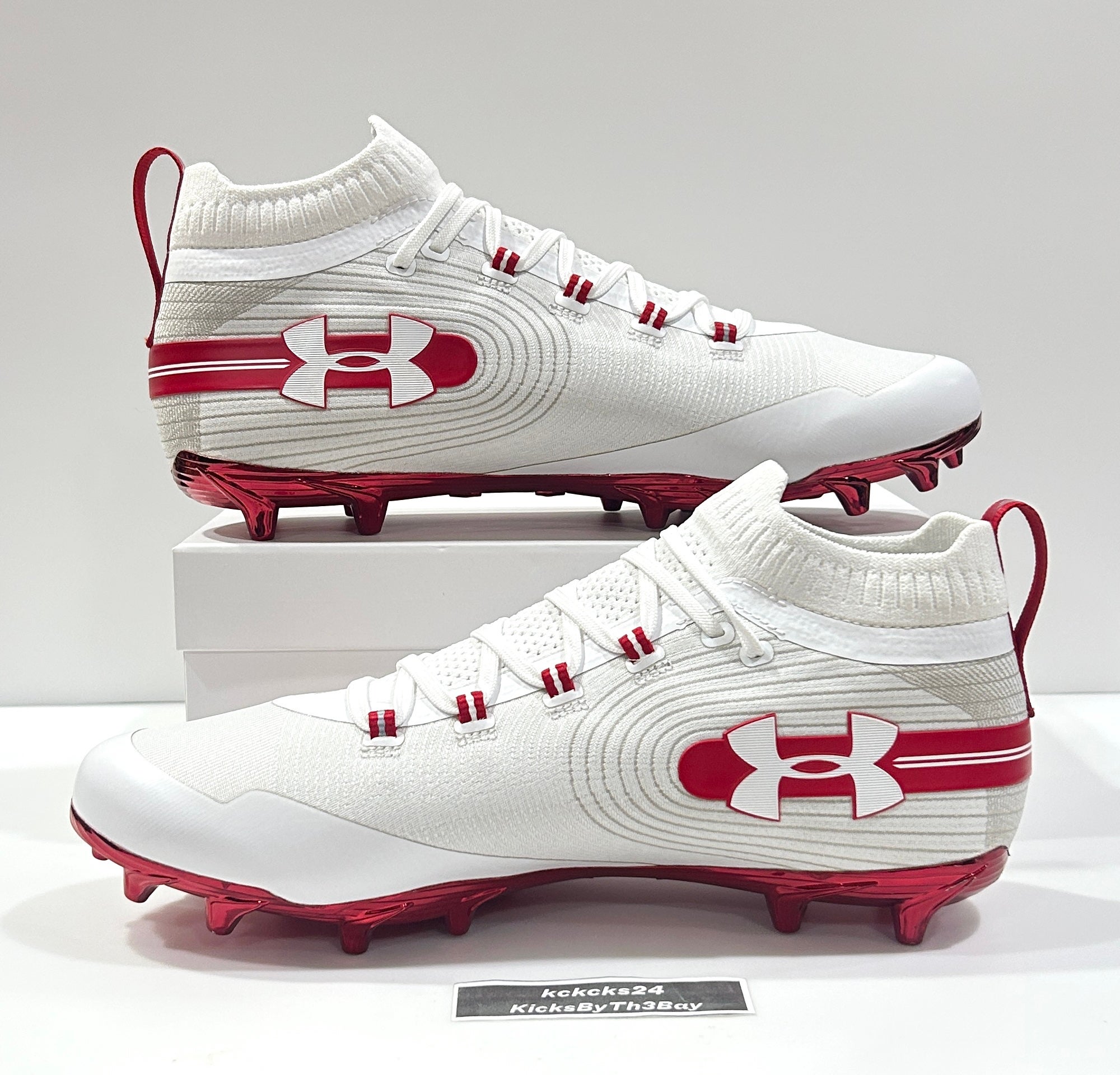 Size 12 Under Armour Spotlight MC Football Cleats White Red  display picture 1