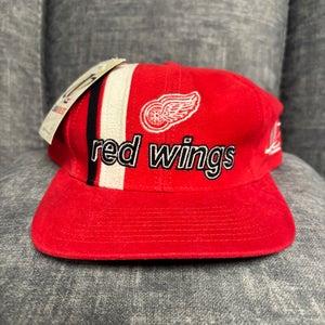 Detroit Red Wings Logo Athletic Strapback Hat