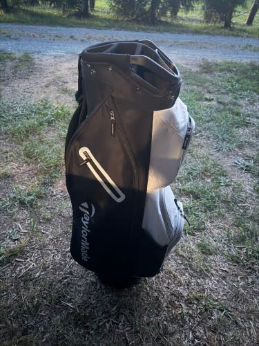 TaylorMade Carry Bag (Used)